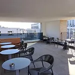 דירה Homely! Skyview Frankfurt Airport, Fair, Rooftop, Gym! פרנקפורט