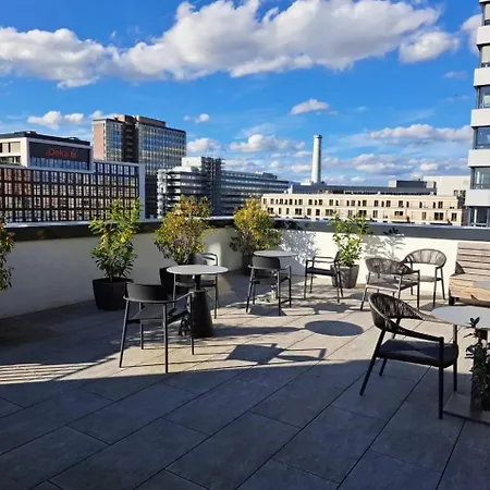 Lägenhet Homely! Skyview Frankfurt Airport, Fair, Rooftop, Gym! Frankfurt am Main